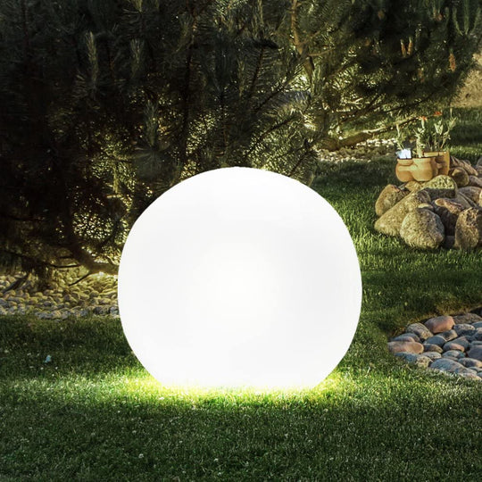 Lunora Sphere – Light That Lives in Your Garden