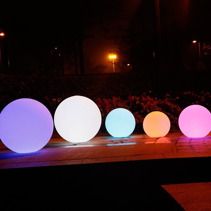 Lunora Sphere – Light That Lives in Your Garden