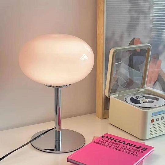 Lunaro – Light That Listens