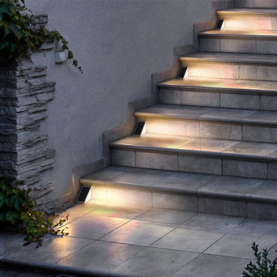 Solario – Light Your Outdoors, Effortlessly